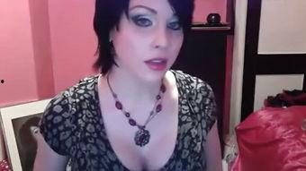 少妇玩人妖在线视频,揭秘少妇沉迷人妖视频背后的心理与社会现象